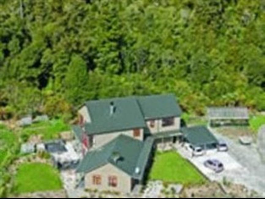 Mahitahi Lodge Bruce Bay Extérieur photo